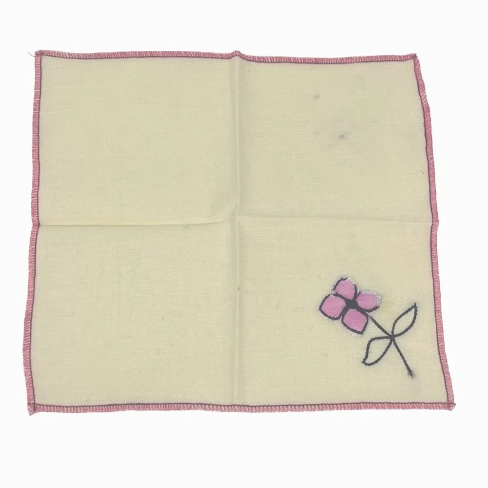 Vintage Set of 4 Linen Cocktail Luncheon Napkins Pink Flower Embroidered